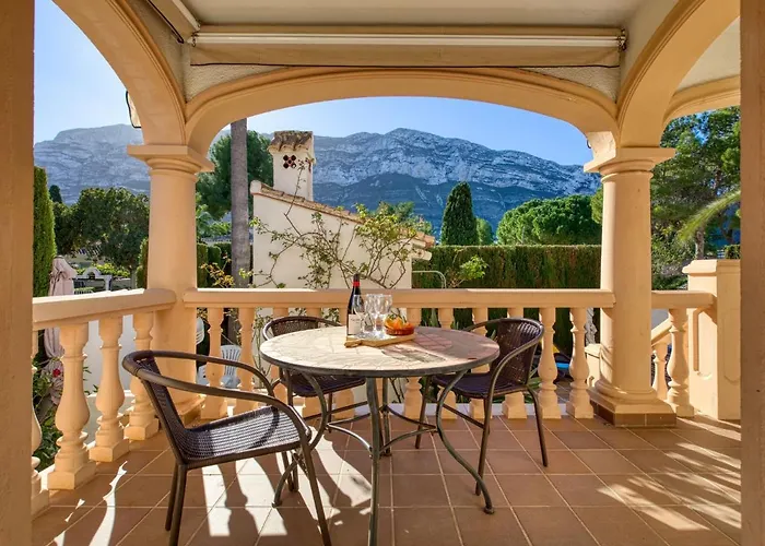 Villa Toscana By Interhome