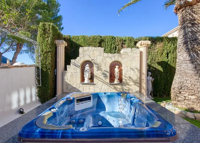 Villa Toscana By Interhome